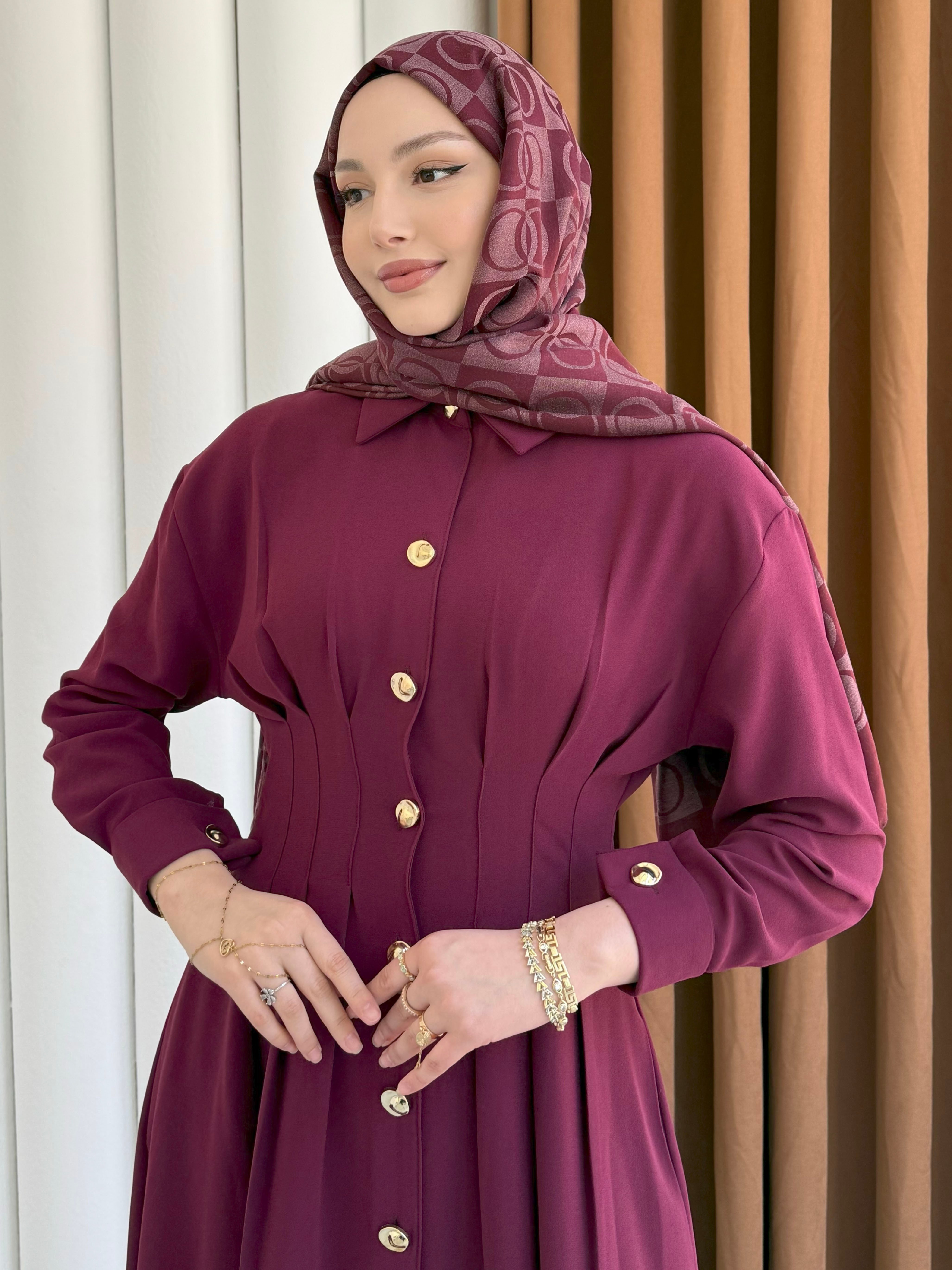 Bel Sason Detaylı Ön Düğmeli Tensel Tesettür Elbise-BORDO