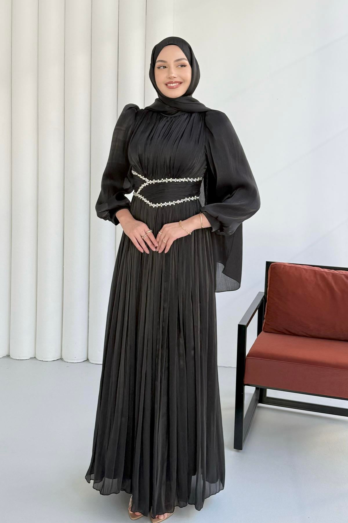 Belden Oturtmalı Taş İşlemeli Jan Jan Tesettür Abiye-SİYAH