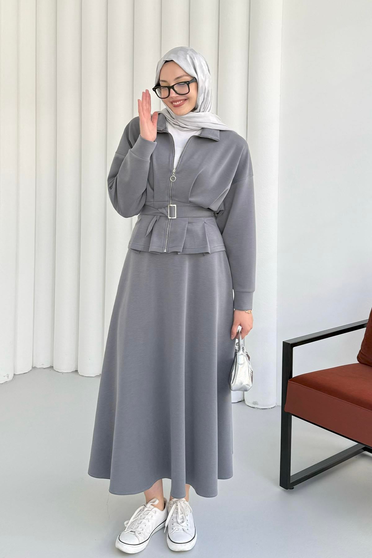 Beli Bağlamalı Fermuarlı Etekli Tesettür Takım-GRİ