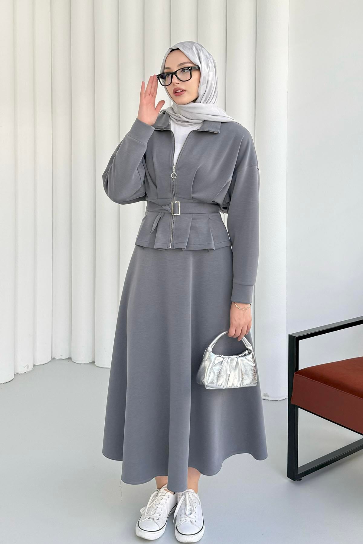 Beli Bağlamalı Fermuarlı Etekli Tesettür Takım-GRİ