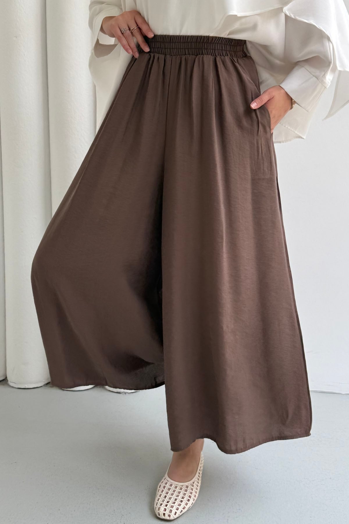 Beli Lastikli Bol Paça Pantolon-KAHVERENGİ