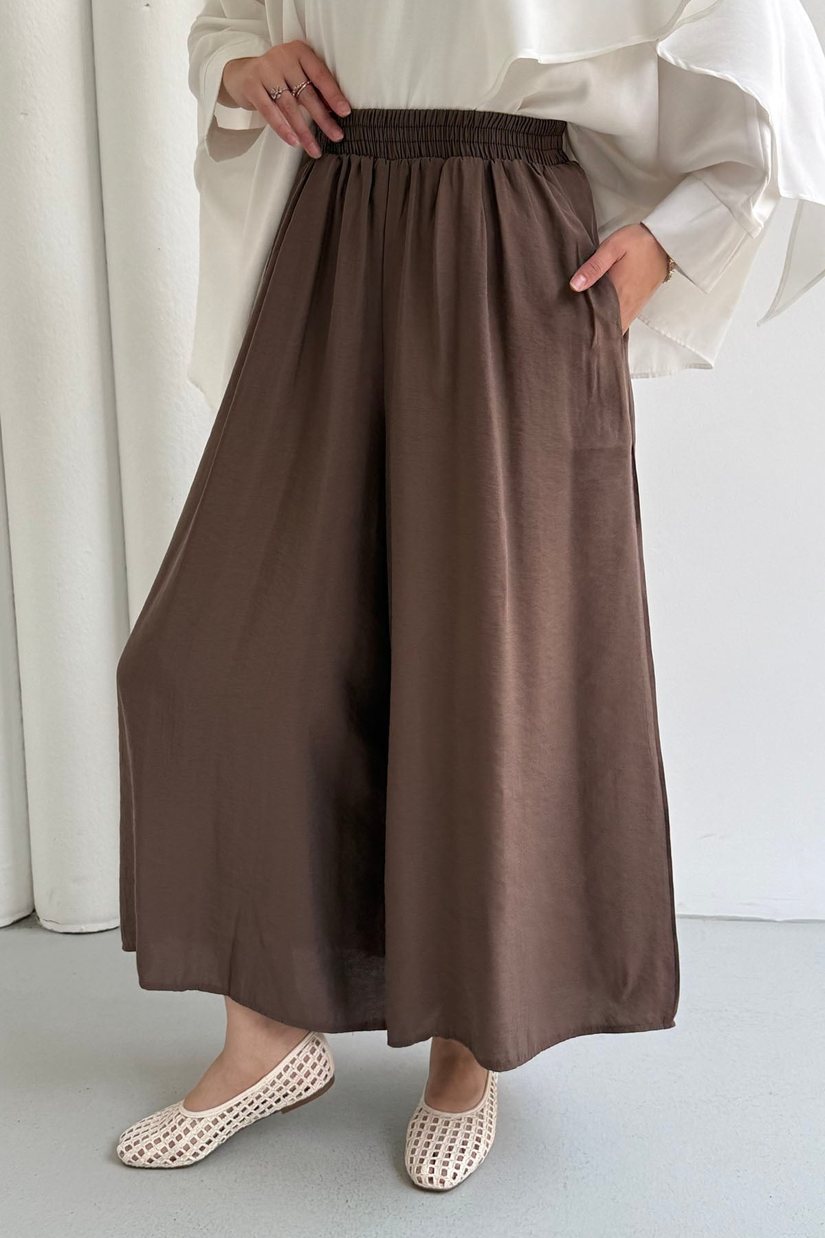 Beli Lastikli Bol Paça Pantolon-KAHVERENGİ