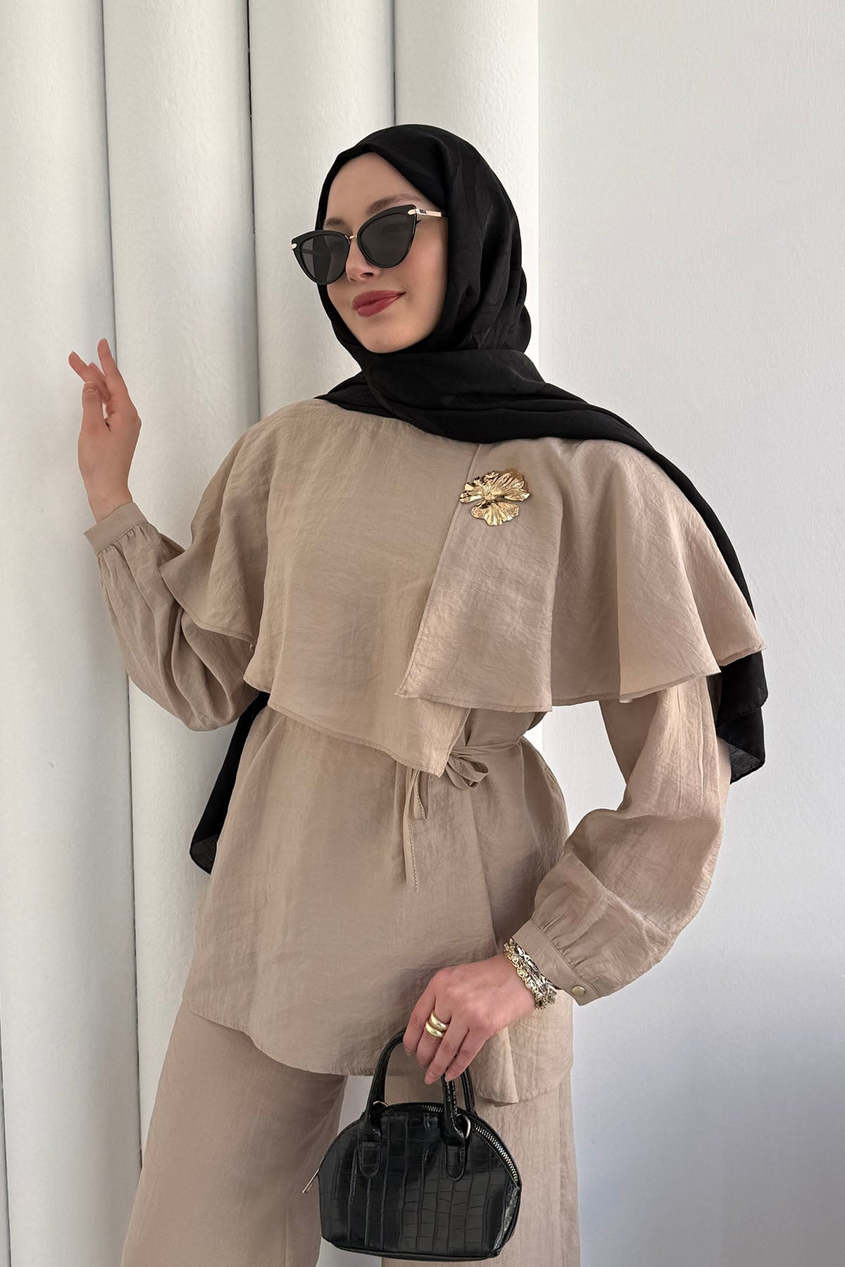 Biye Kemer Detaylı Pelerinli Tencel Tesettür Takım-TAŞ