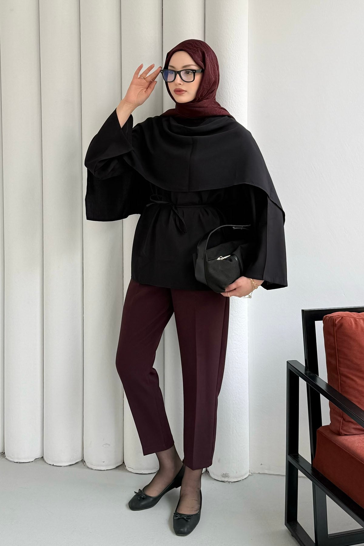 Biyeli Kemer ve Şal Detaylı Tunik-SİYAH