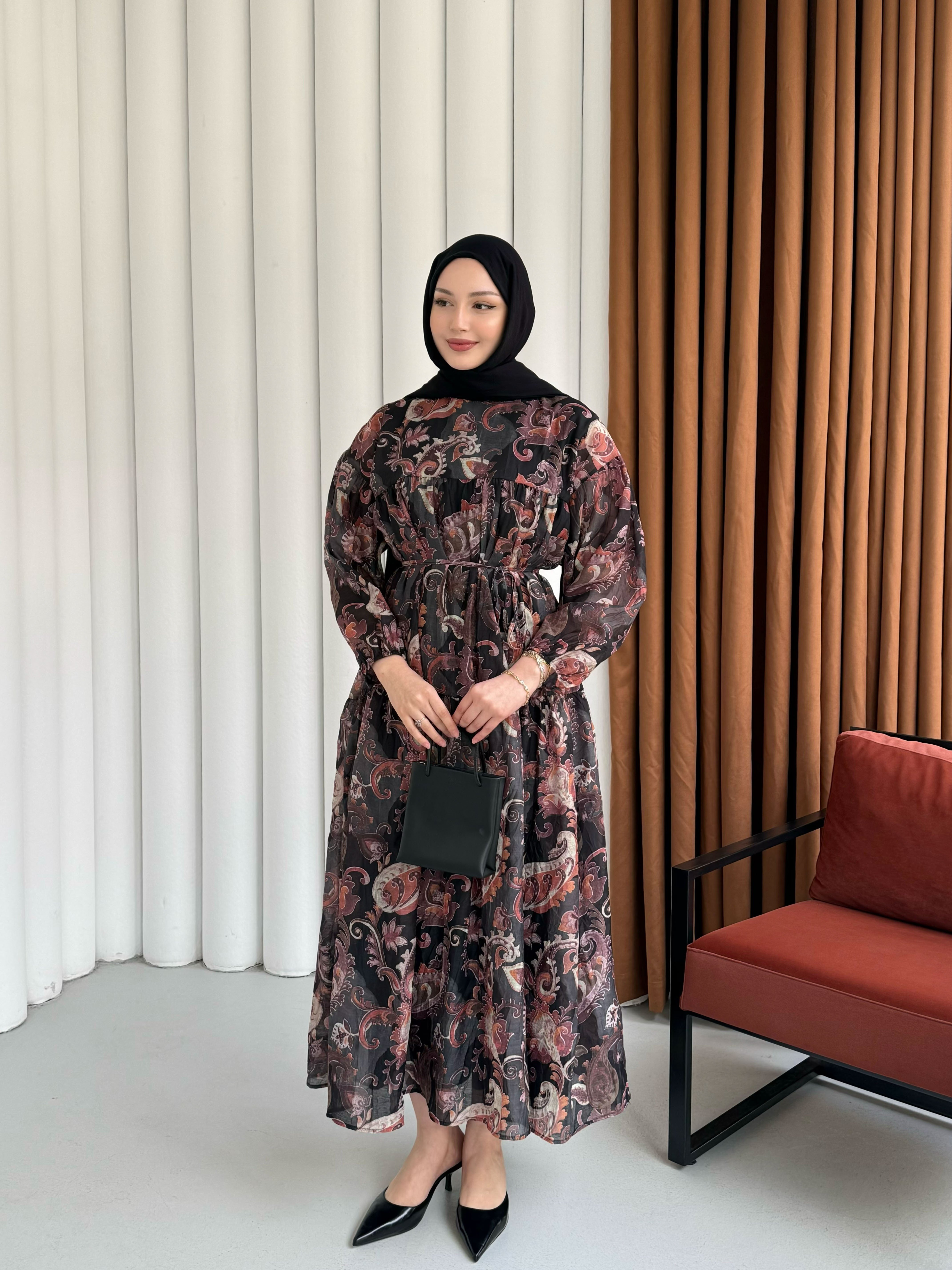 Bohem Etnik Desenli Balon Kol Astarlı Tesettür Elbise-SİYAH