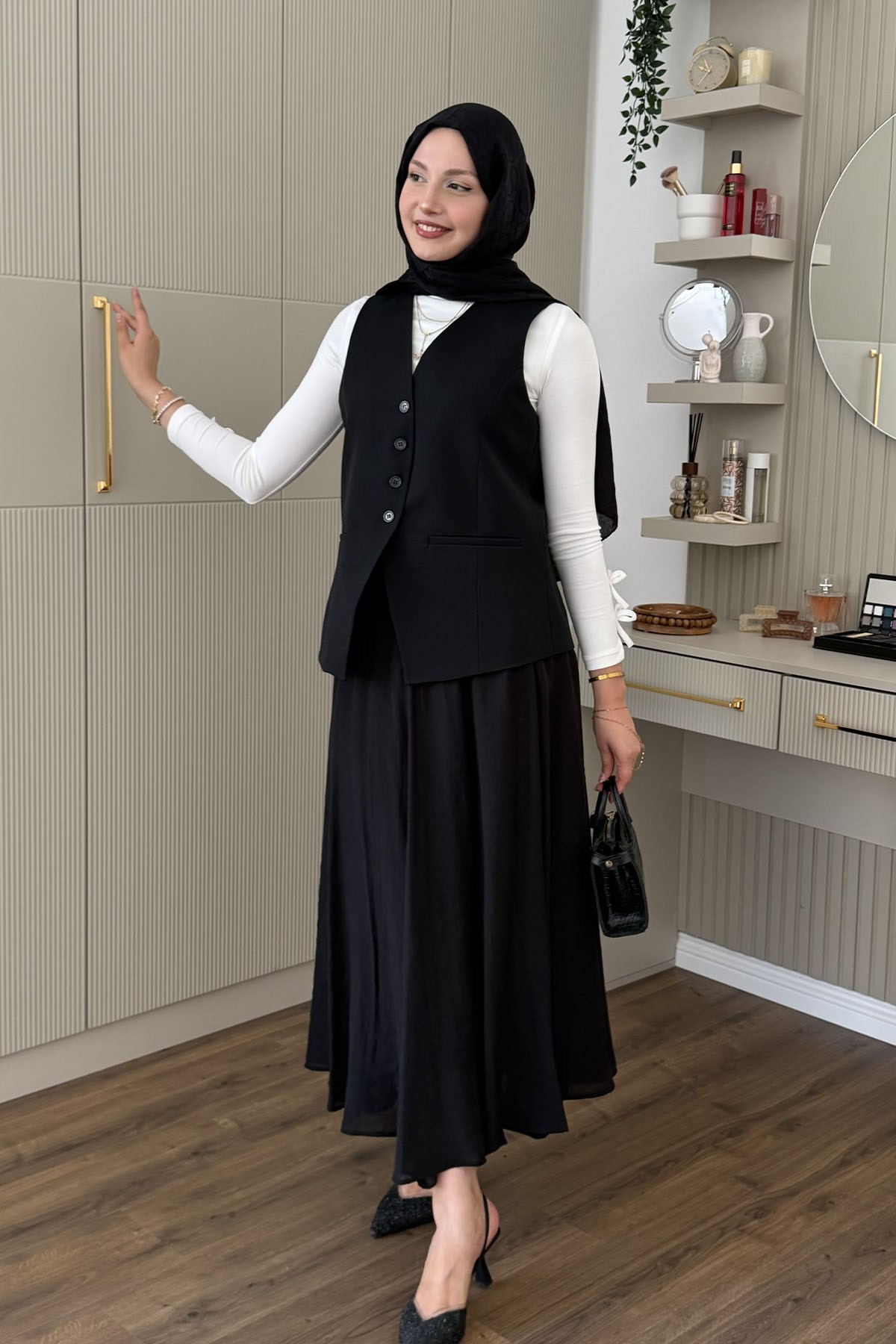 Çift Flato Detaylı Ön Düğmeli Yelek-SİYAH