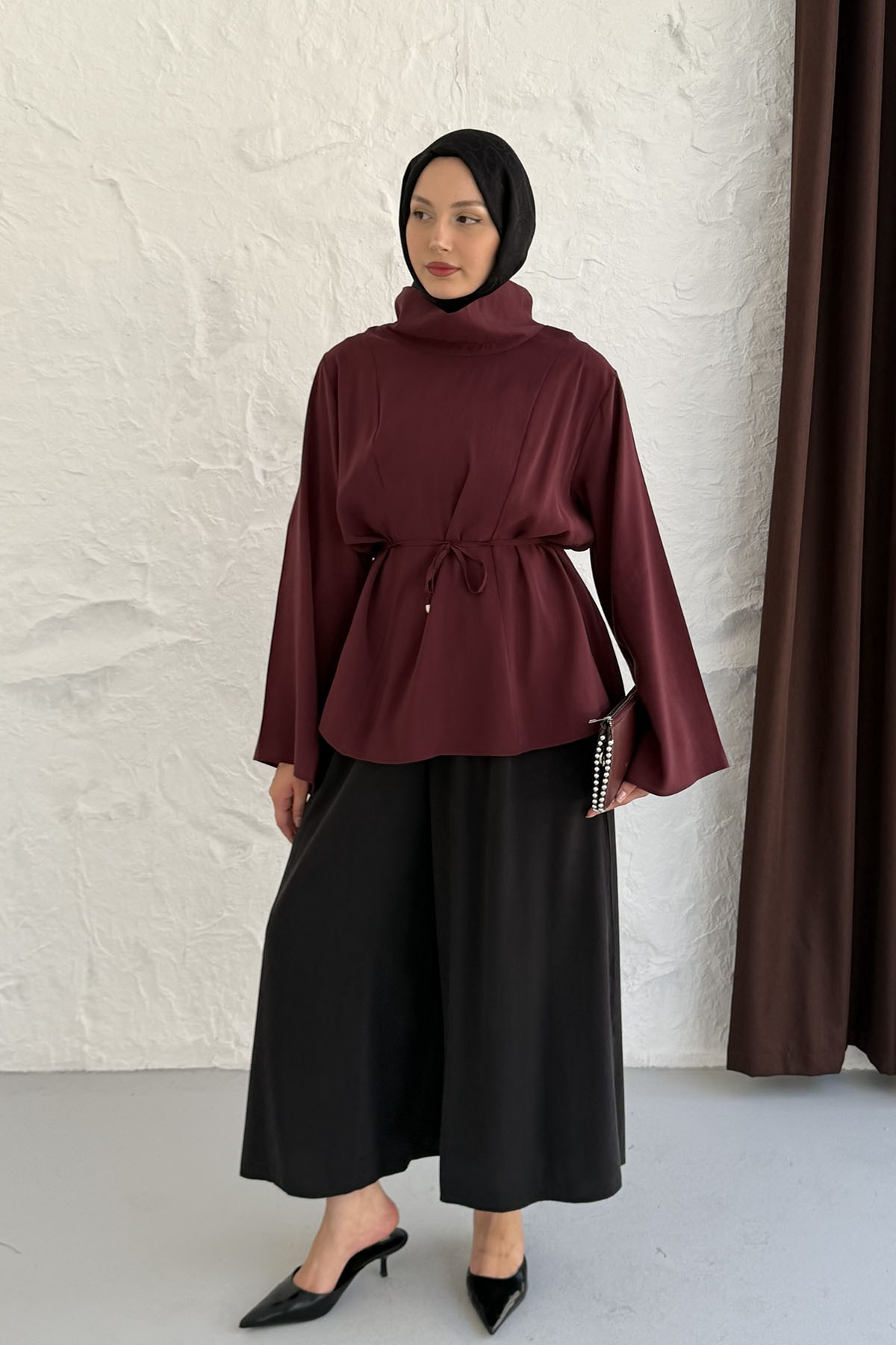 Degaje Yaka Biye Kemerli Bluz-BORDO