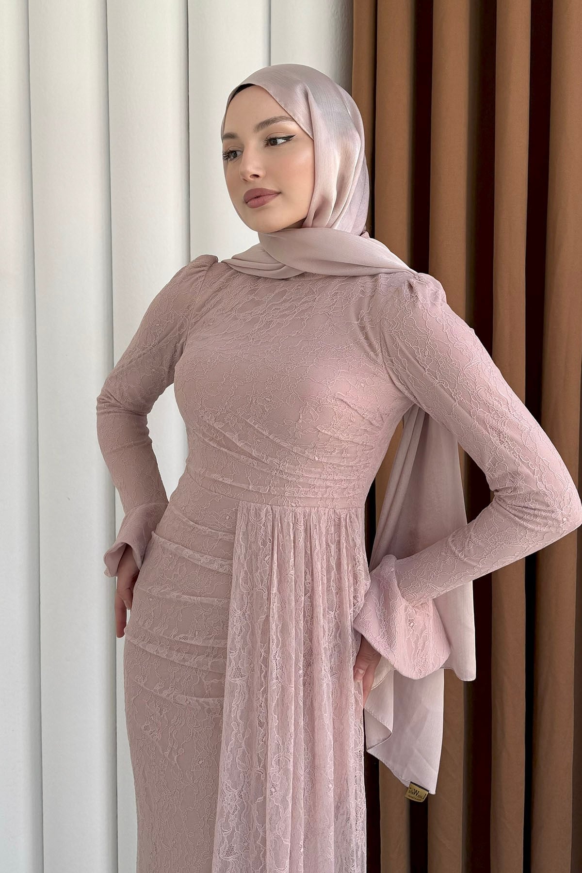 Elegance Dantel ve Volan Detaylı Tesettür Abiye-GÜL KURUSU