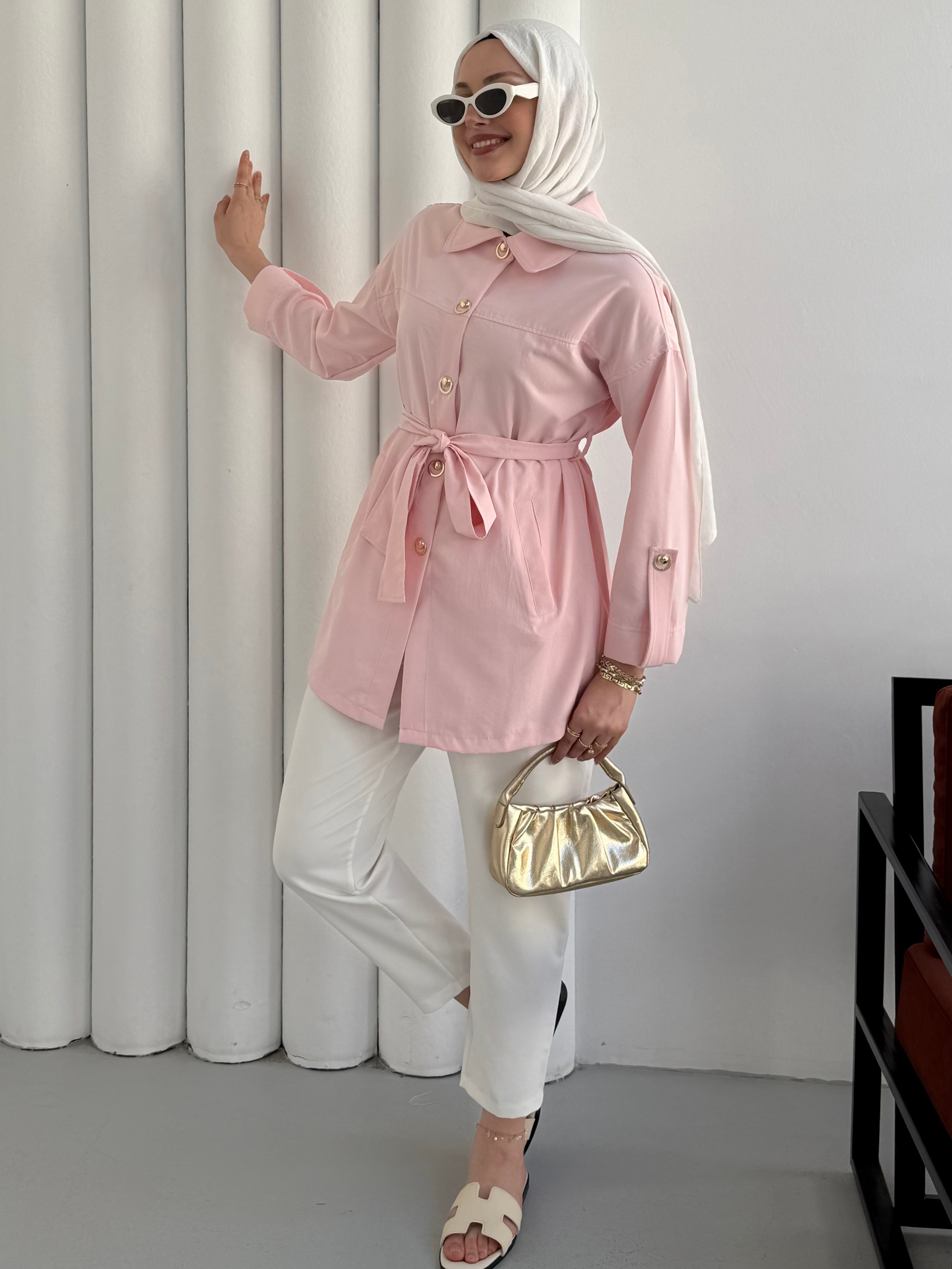 Gold Düğme Aksesuar Detaylı Çıt Çıtlı Kuşaklı Kap-PEMBE