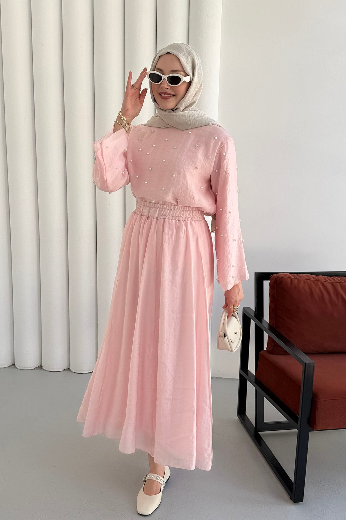 İnci Aksesuar İşlemeli Premium Tesettür Takım-PEMBE
