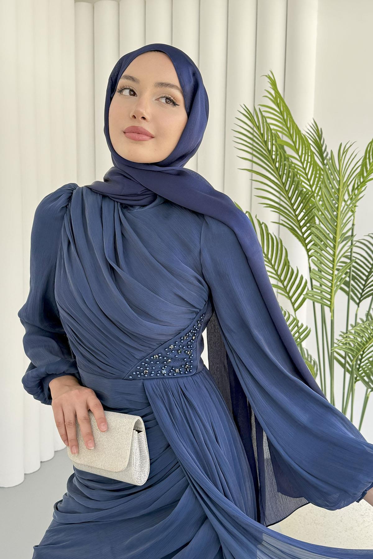 İnci İşlemeli Balon Kol Şifon Tesettür Abiye-LACİVERT