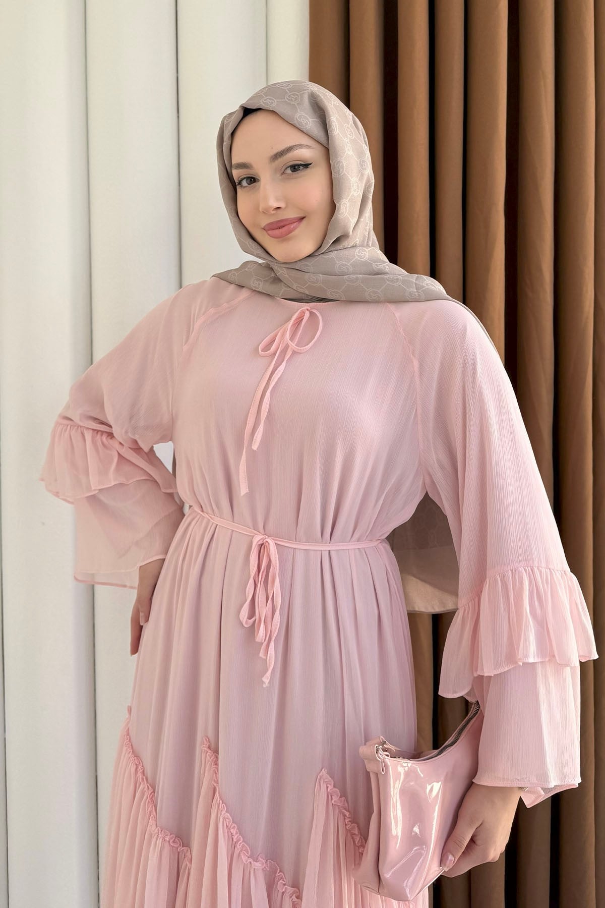 Kol Ve Etek Ucu Fırfırlı Tesettüe Elbise-PEMBE