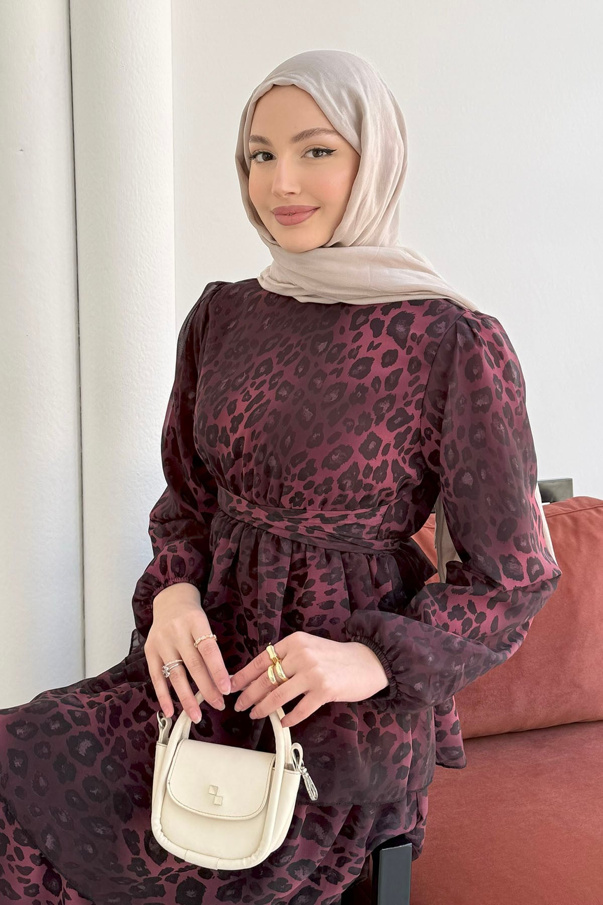 Leopar Volanlı Şifon Tesettür Elbise-BORDO