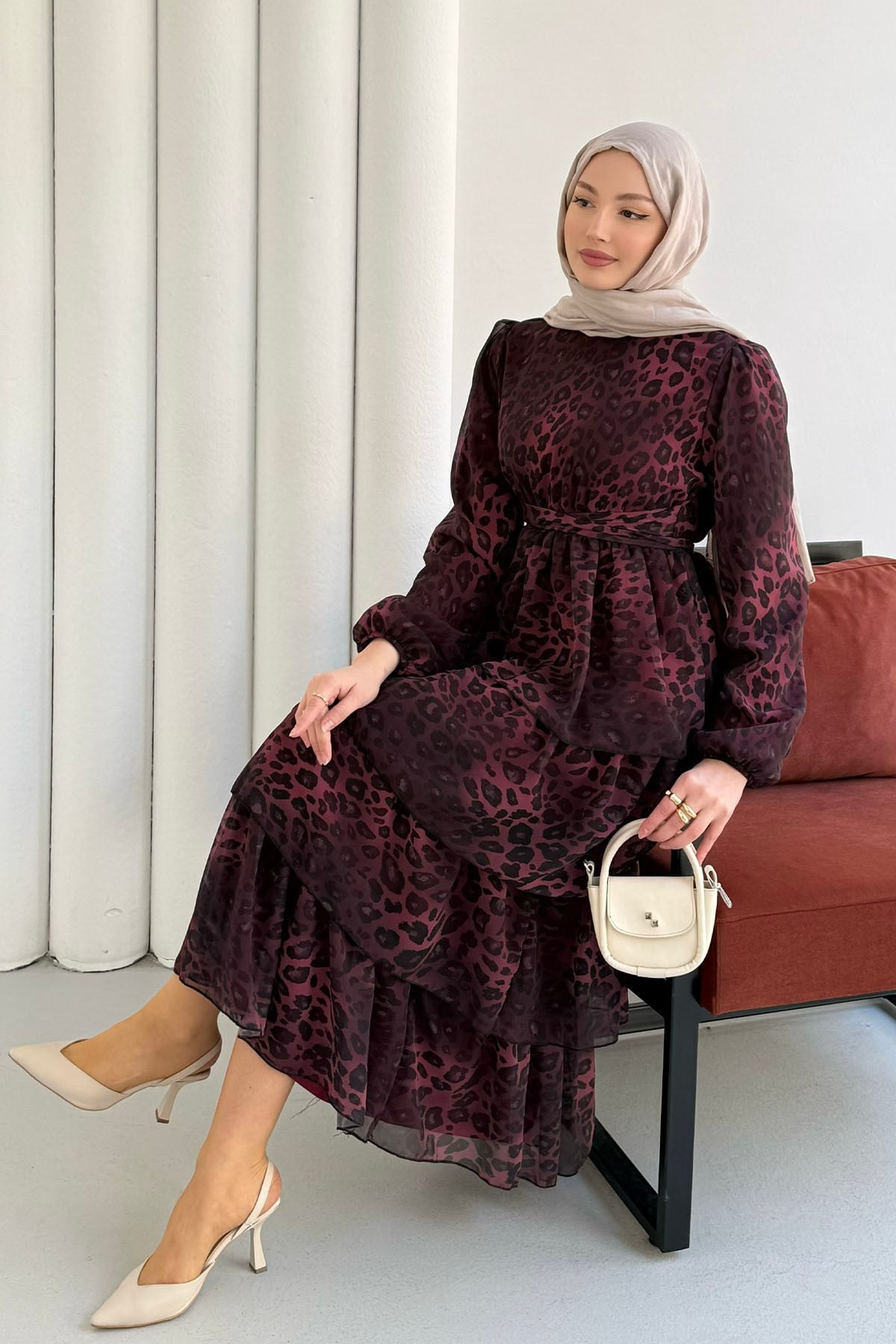 Leopar Volanlı Şifon Tesettür Elbise-BORDO
