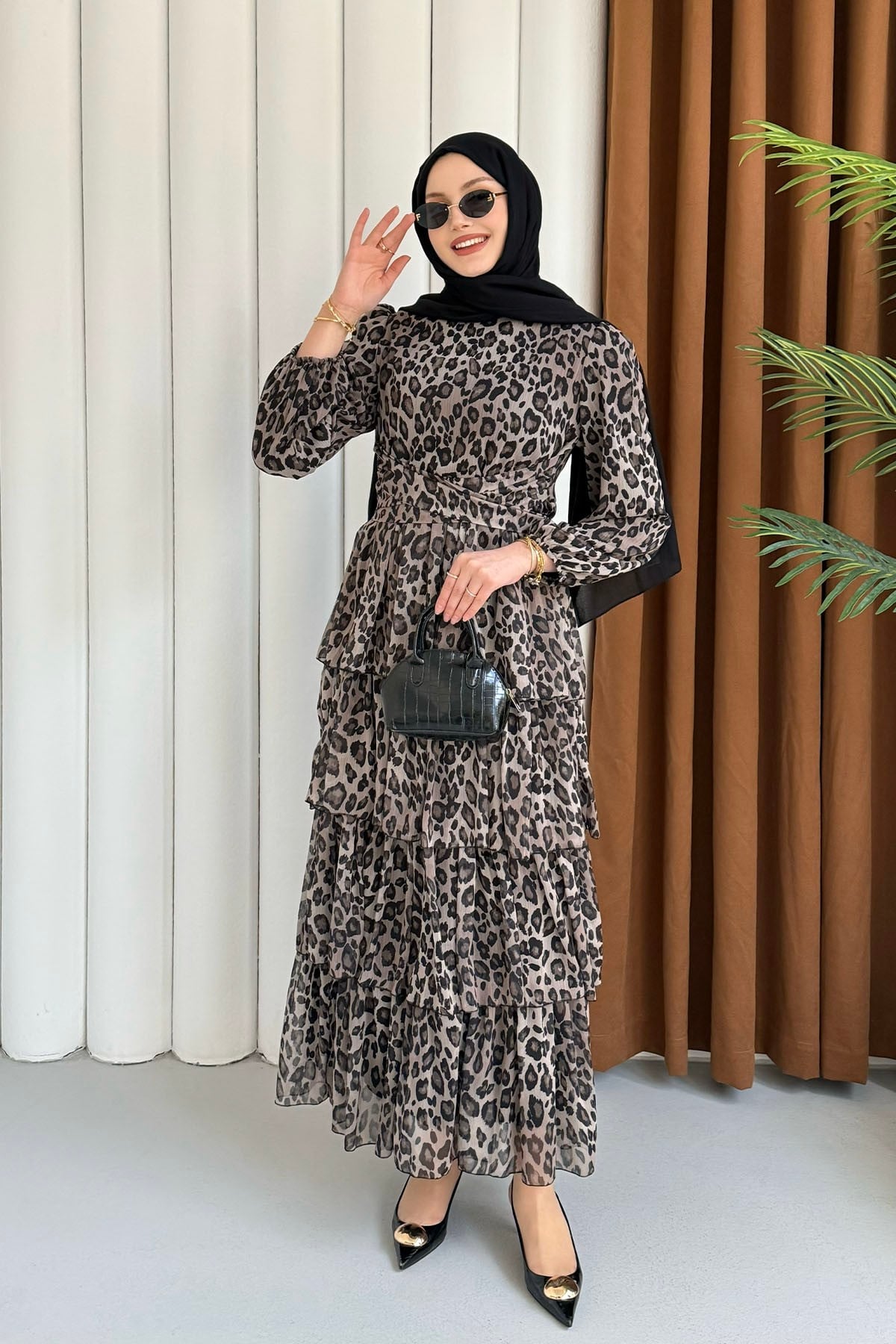 Leopar Volanlı Şifon Tesettür Elbise-TAŞ