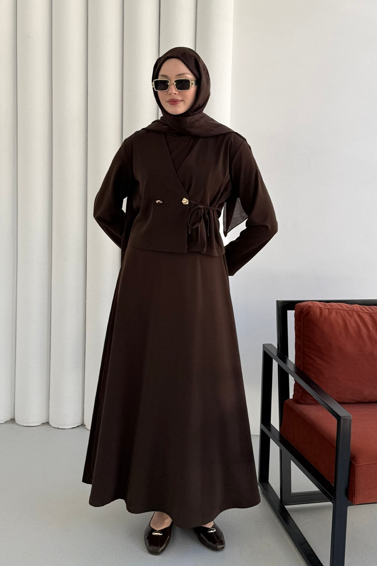 Linda Kumaş Çift Düğmeli Yandan Bağlamalı Jile Takım Elbise-KAHVERENGİ