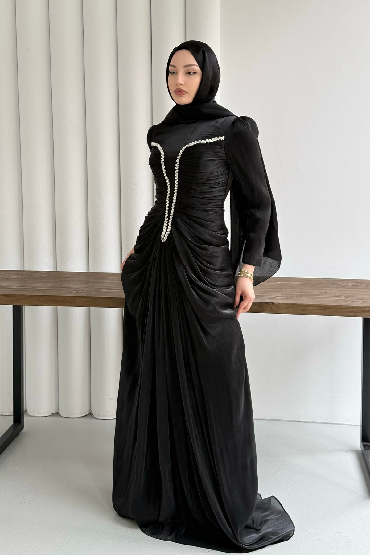 Luxe Ön Taş İşlemeli Tesettür Abiye-SİYAH