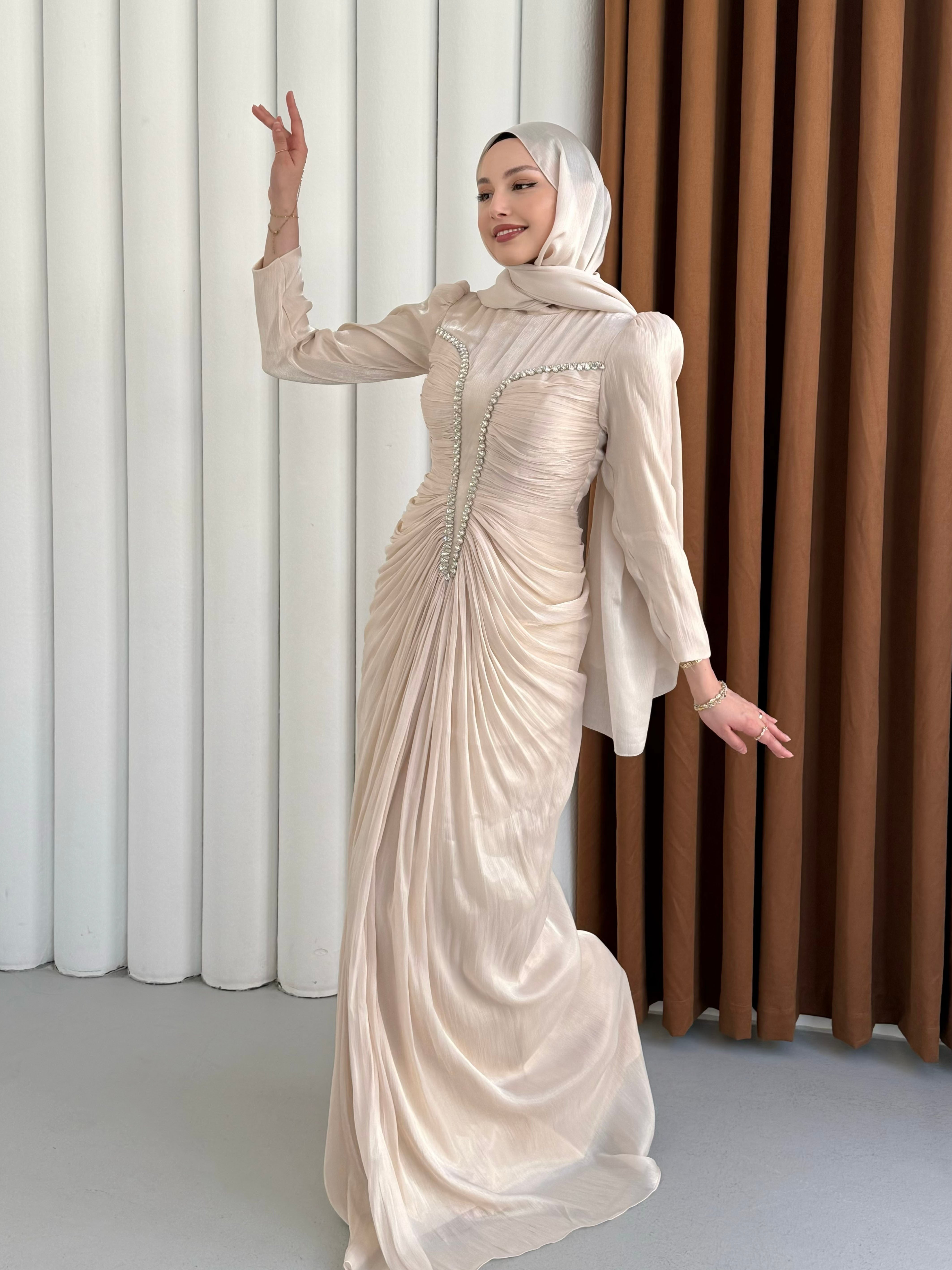 Luxe Ön Taş İşlemeli Tesettür Abiye-TAŞ