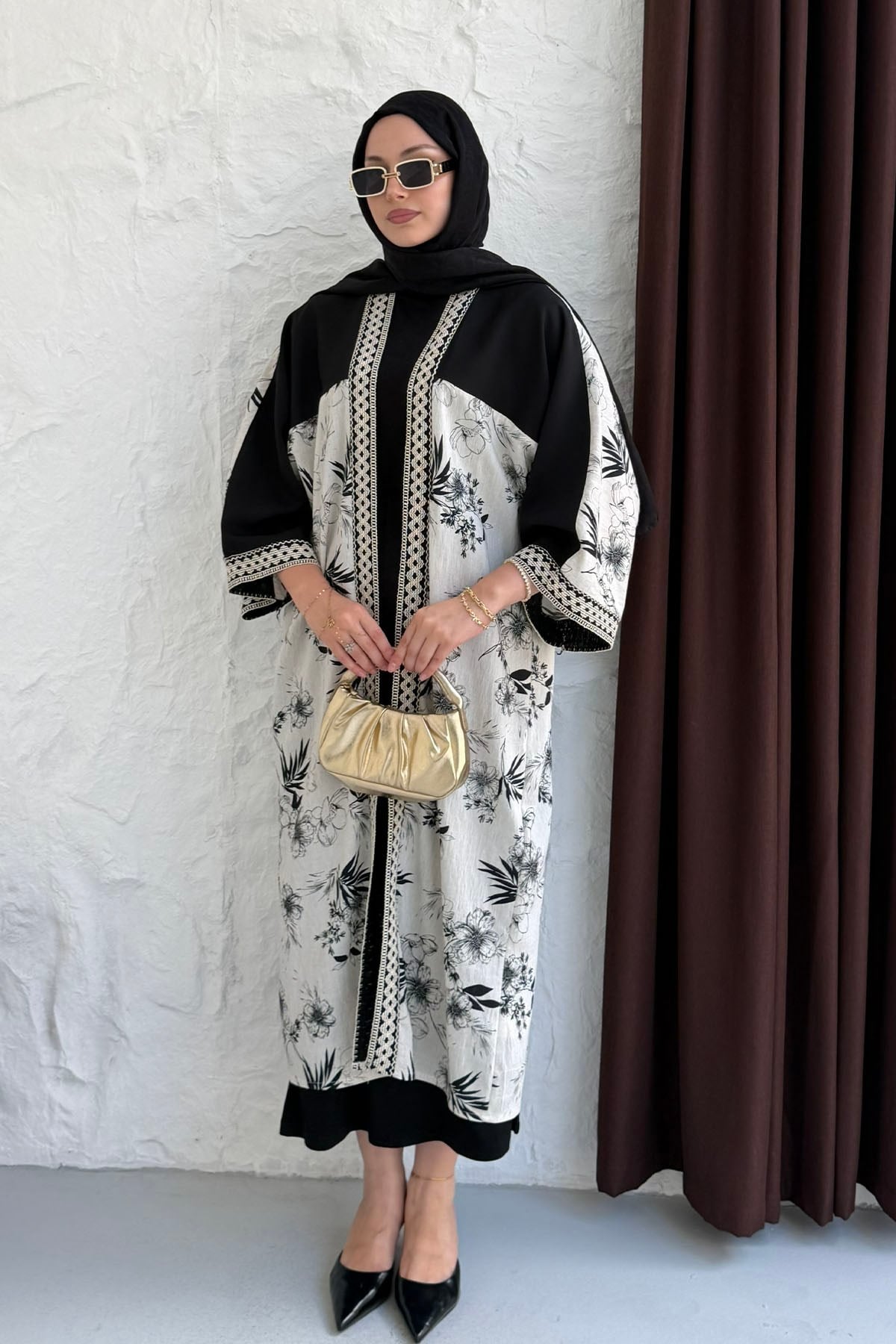 Manşet ve Yaka Dantel Detaylı Keten Kimono-SİYAH