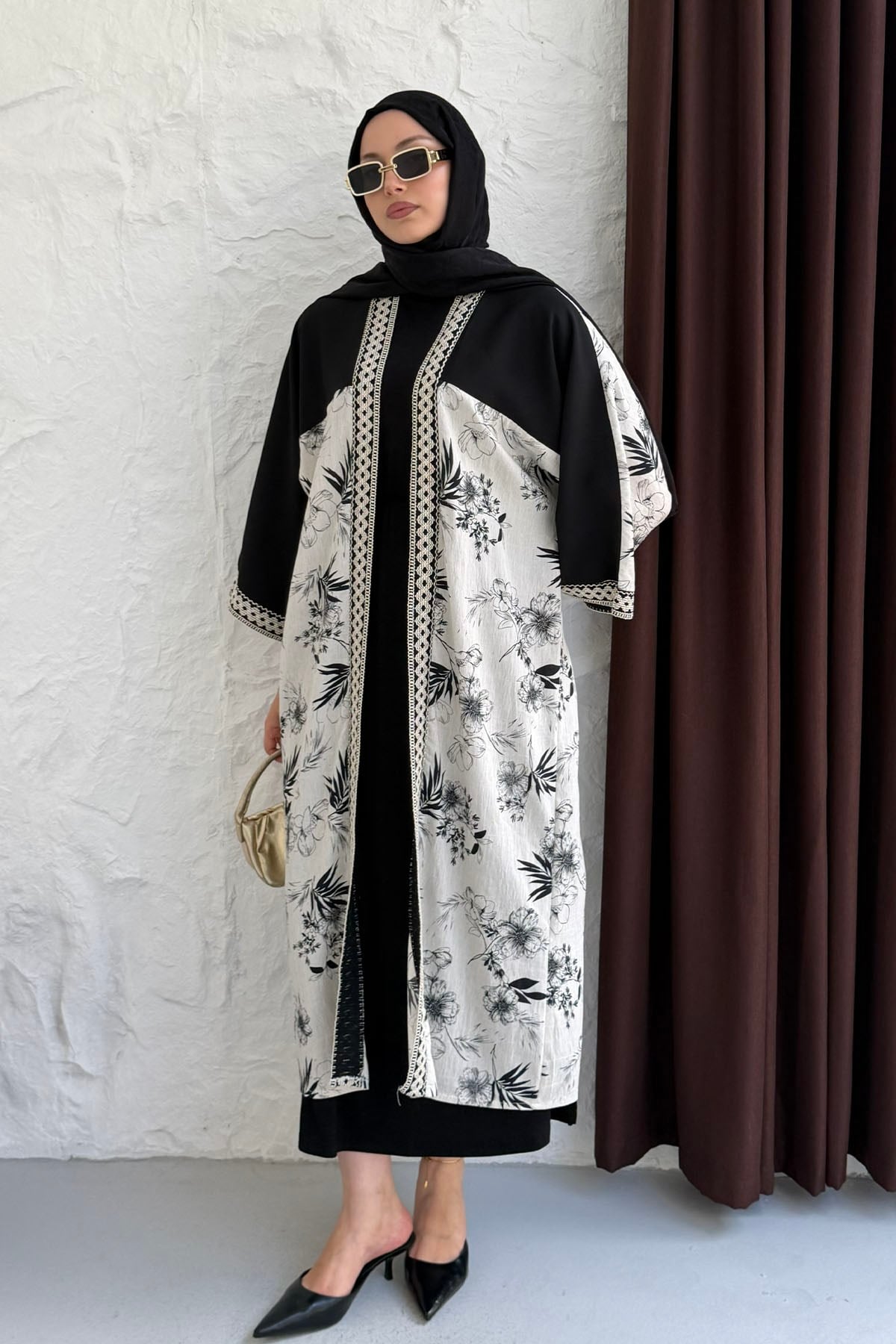 Manşet ve Yaka Dantel Detaylı Keten Kimono-SİYAH