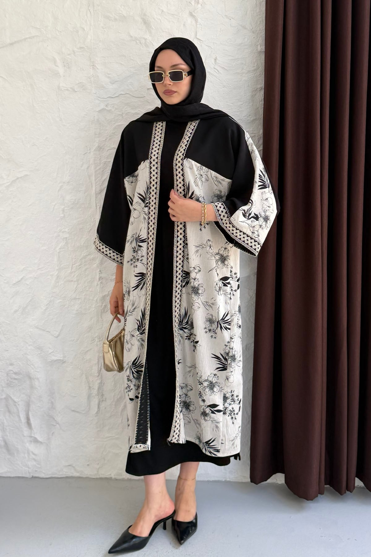 Manşet ve Yaka Dantel Detaylı Keten Kimono-SİYAH