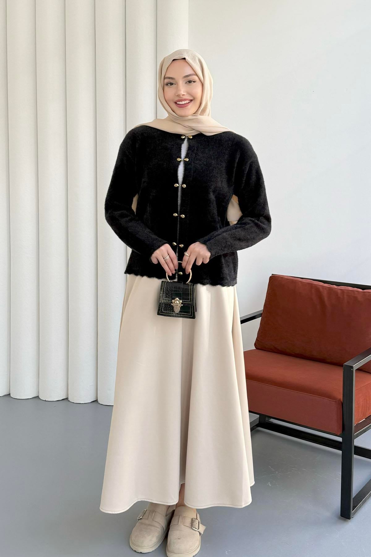 Minimal Gold Düğmeli Triko Hırka-SİYAH