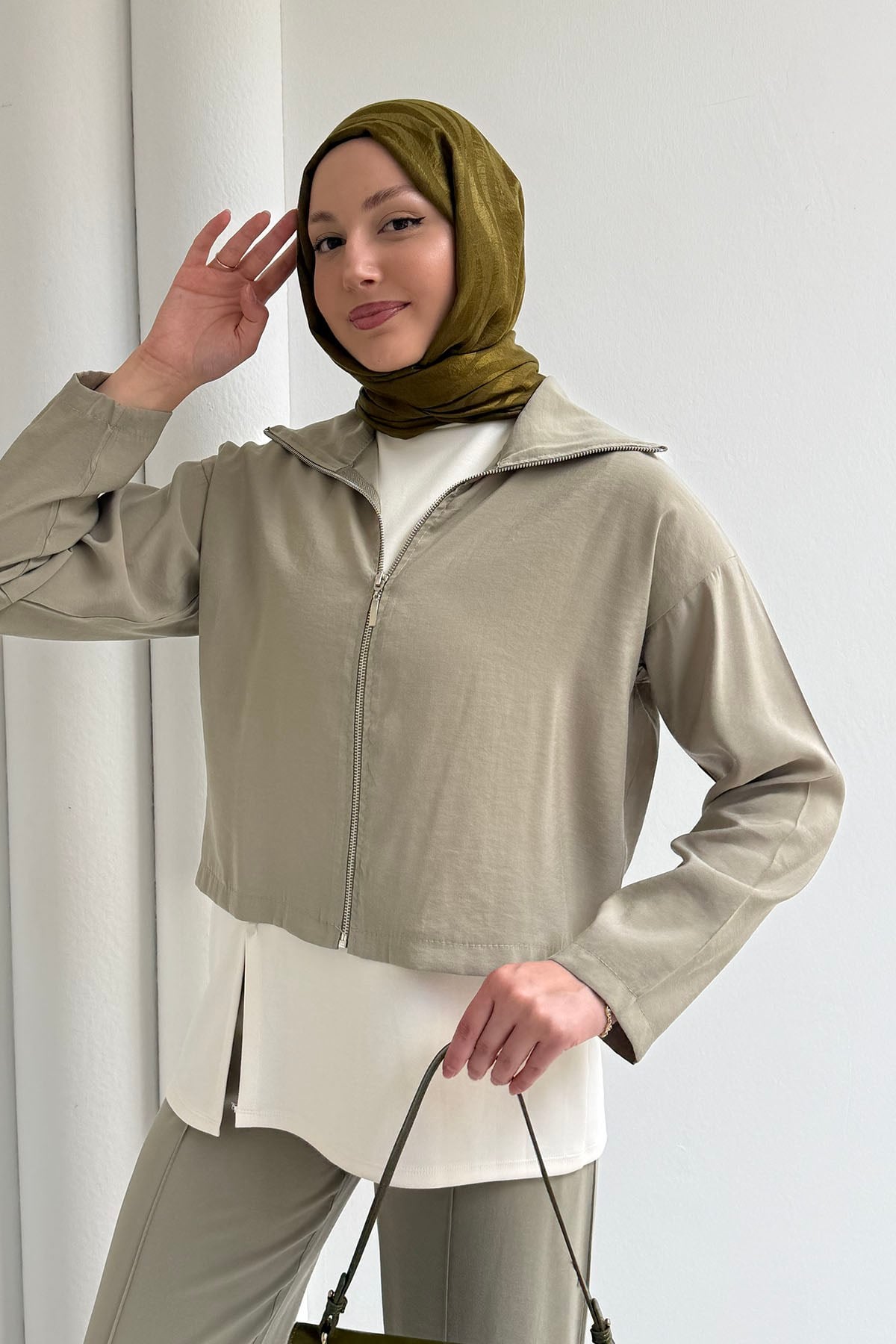 Modal Kumaş 3lü Pantolonlu Tesettür Takım-MİNT YEŞİLİ