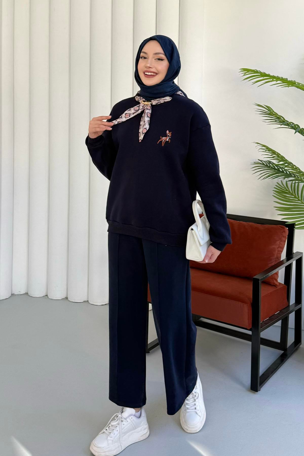 Nakışlı Fularlı Oversize Sweatshirt-LACİVERT