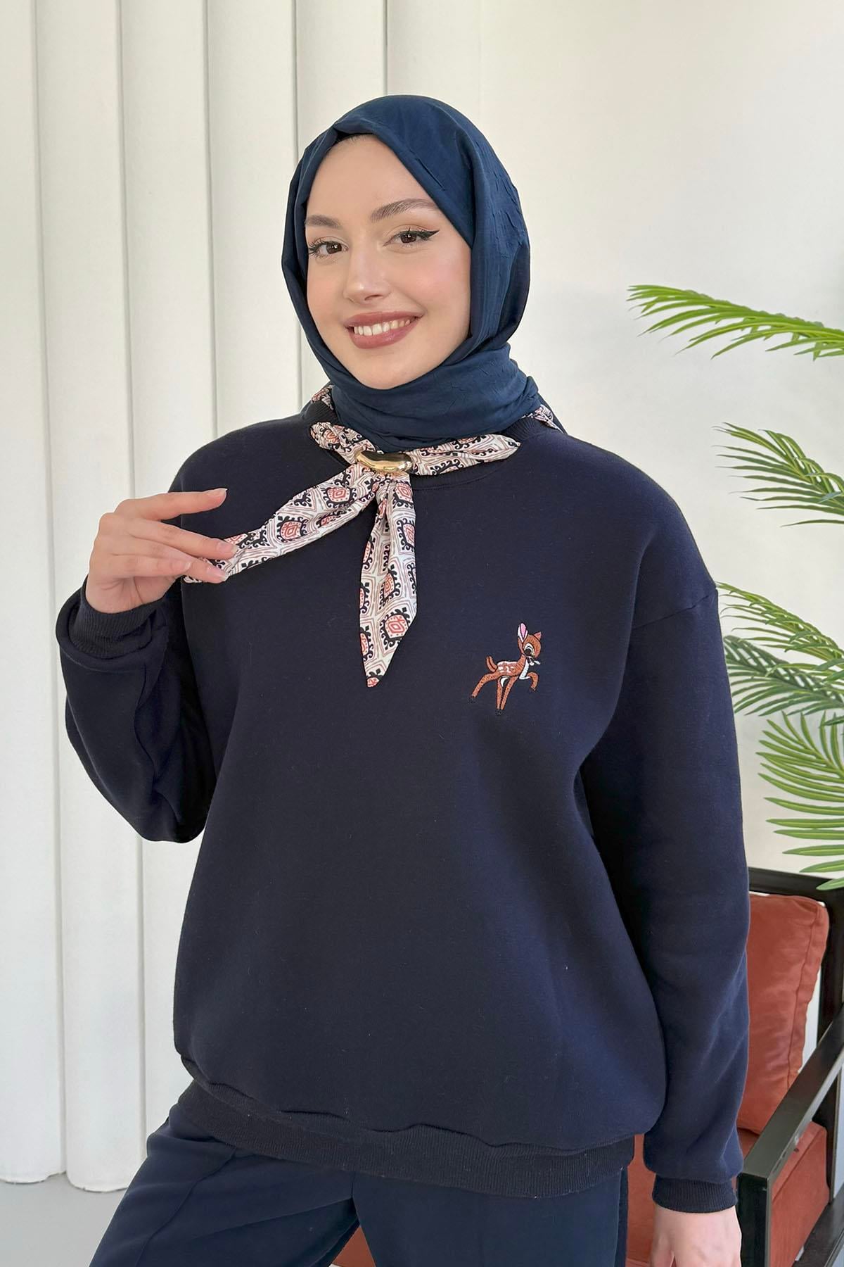 Nakışlı Fularlı Oversize Sweatshirt-LACİVERT