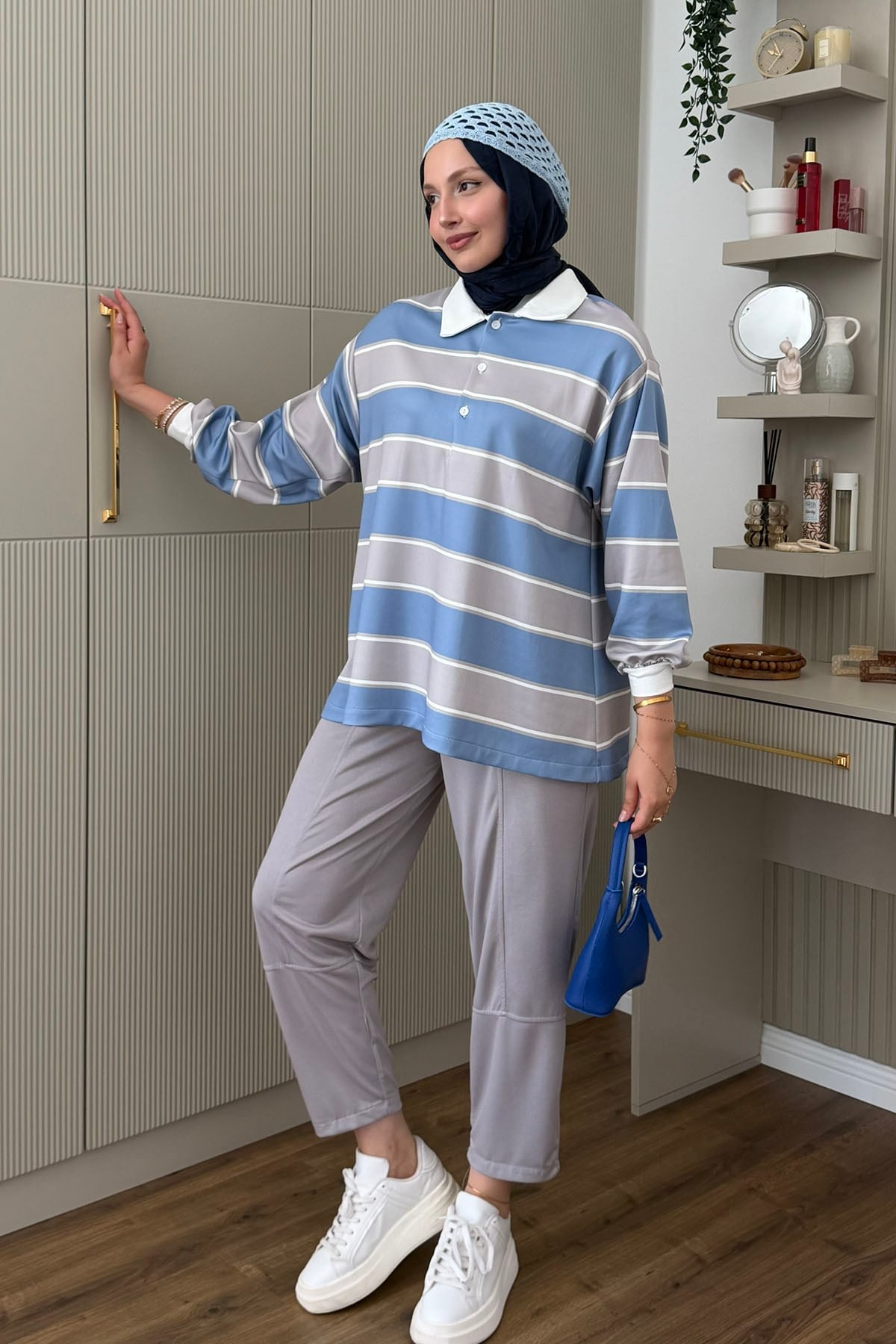Oversize Çizgili Polo Yaka Pantolonlu Tesettür Takım-MAVİ