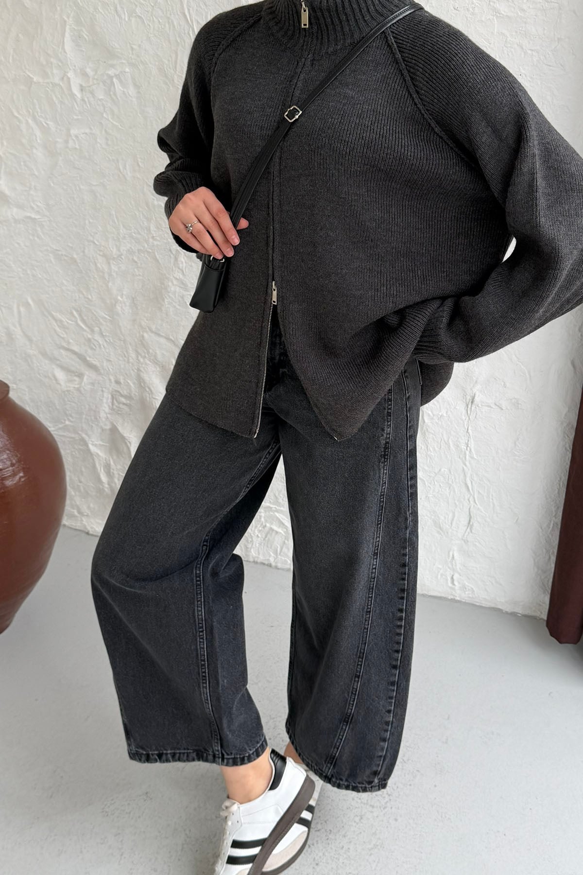 Oversize Dik Yaka Boydan Fermuarlı Triko Hırka-ANTRASİT