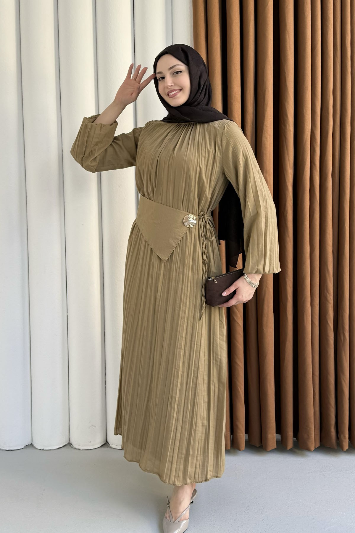 Pelerin Kemerli Kraşlı Vual Tesettür Elbise-OLİVE