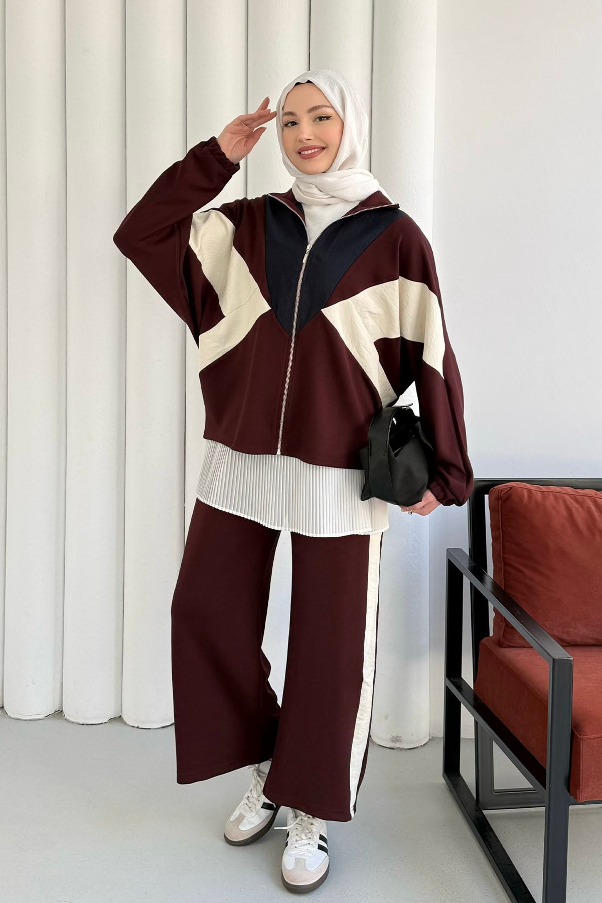 Renkli Paraşüt Detay Pantolonlu Tesettür Takım-BORDO