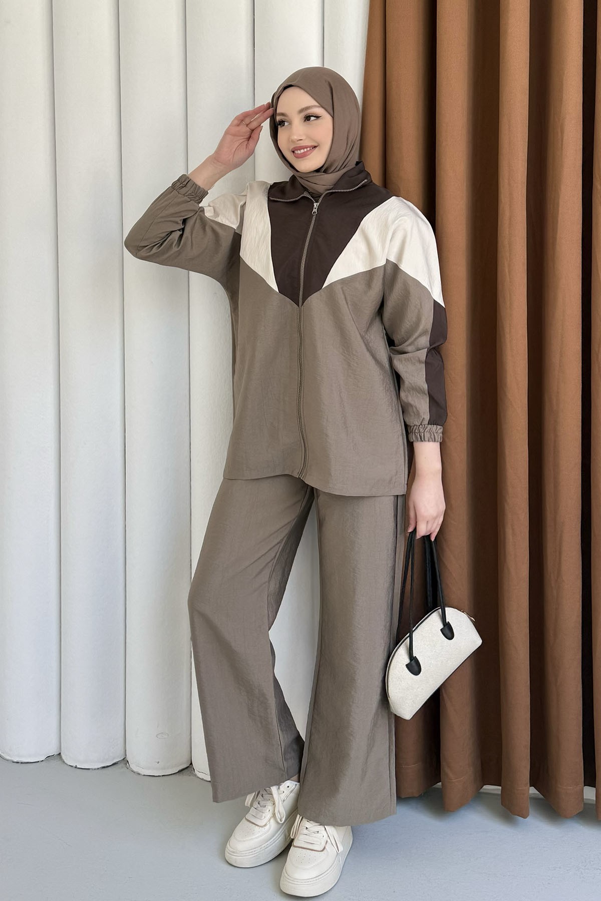 Renkli Paraşüt Detay Pantolonlu Tesettür Takım-VİZON