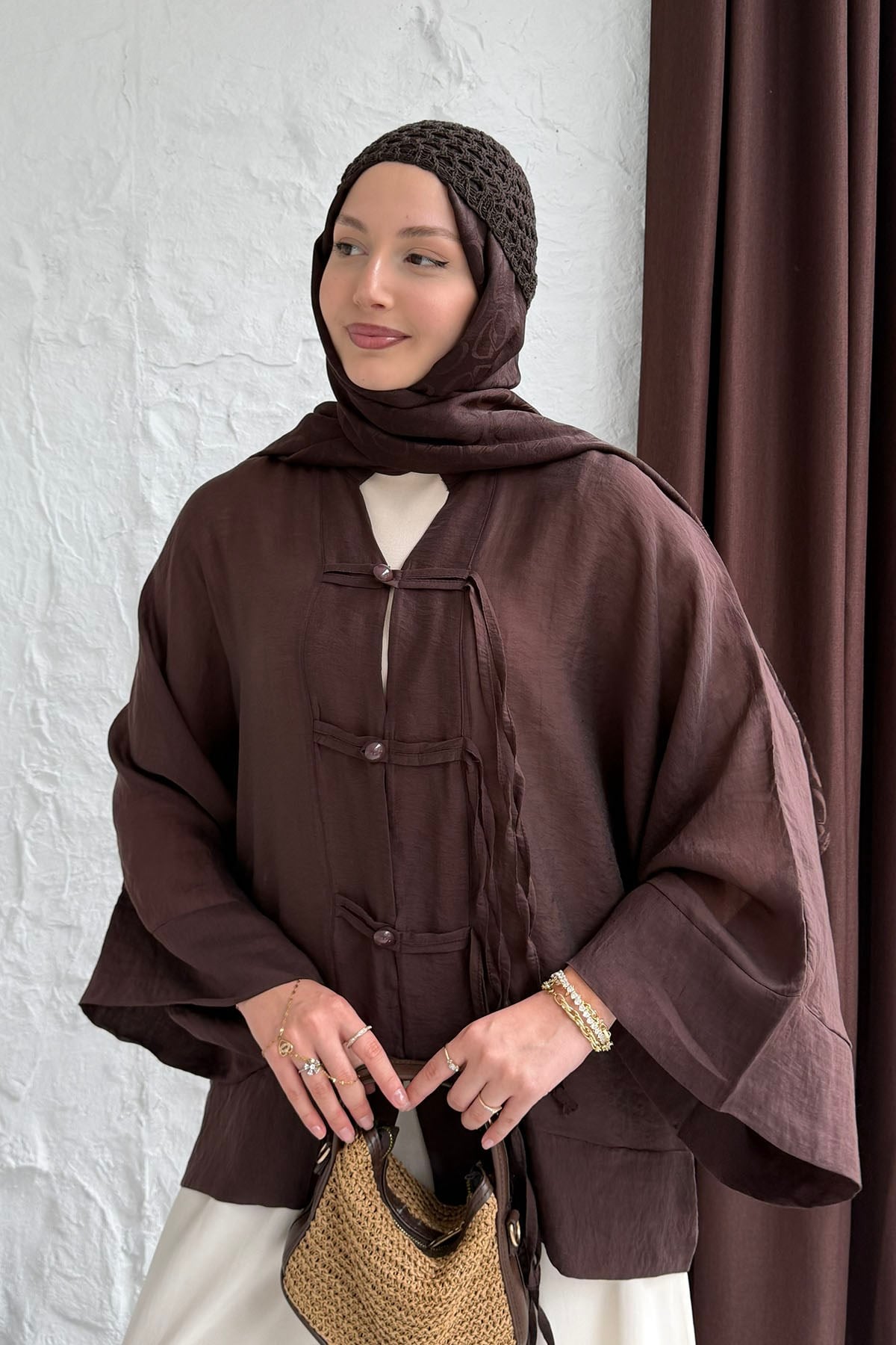 Süslü Düğme Detaylı Oversize Gömlek-KAHVERENGİ