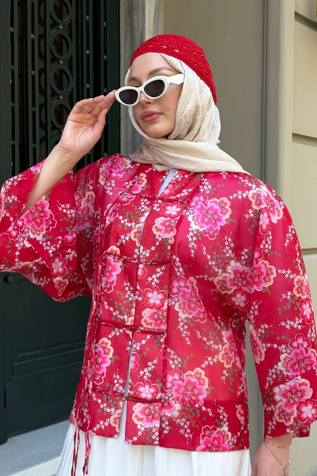 Süslü Düğmeli Dijital Baskı Bohem Motif Kimono-KIRMIZI