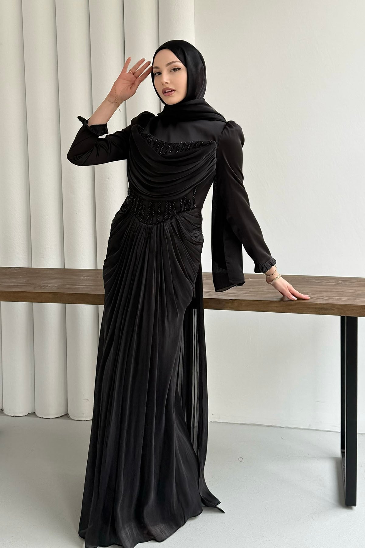 Taş İşlemeli Korse Detaylı Tesettür Abiye-SİYAH