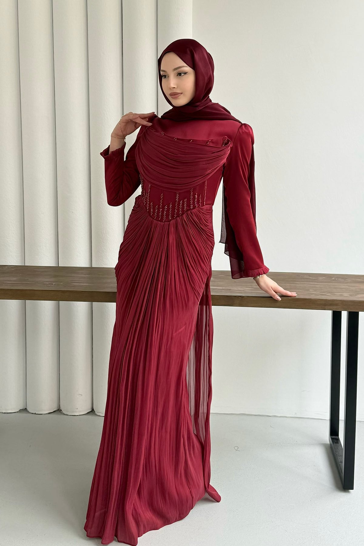 Taş İşlemeli Korse Detaylı Tesettür Abiye-BORDO