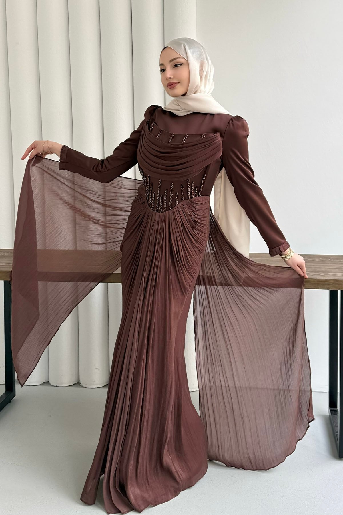 Taş İşlemeli Korse Detaylı Tesettür Abiye-KAHVERENGİ