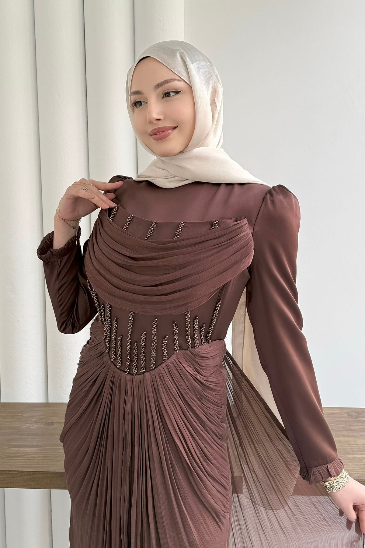 Taş İşlemeli Korse Detaylı Tesettür Abiye-KAHVERENGİ