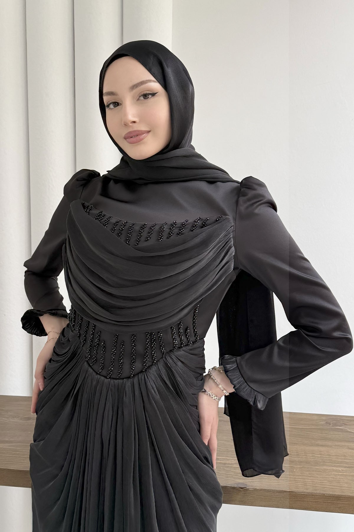 Taş İşlemeli Korse Detaylı Tesettür Abiye-SİYAH