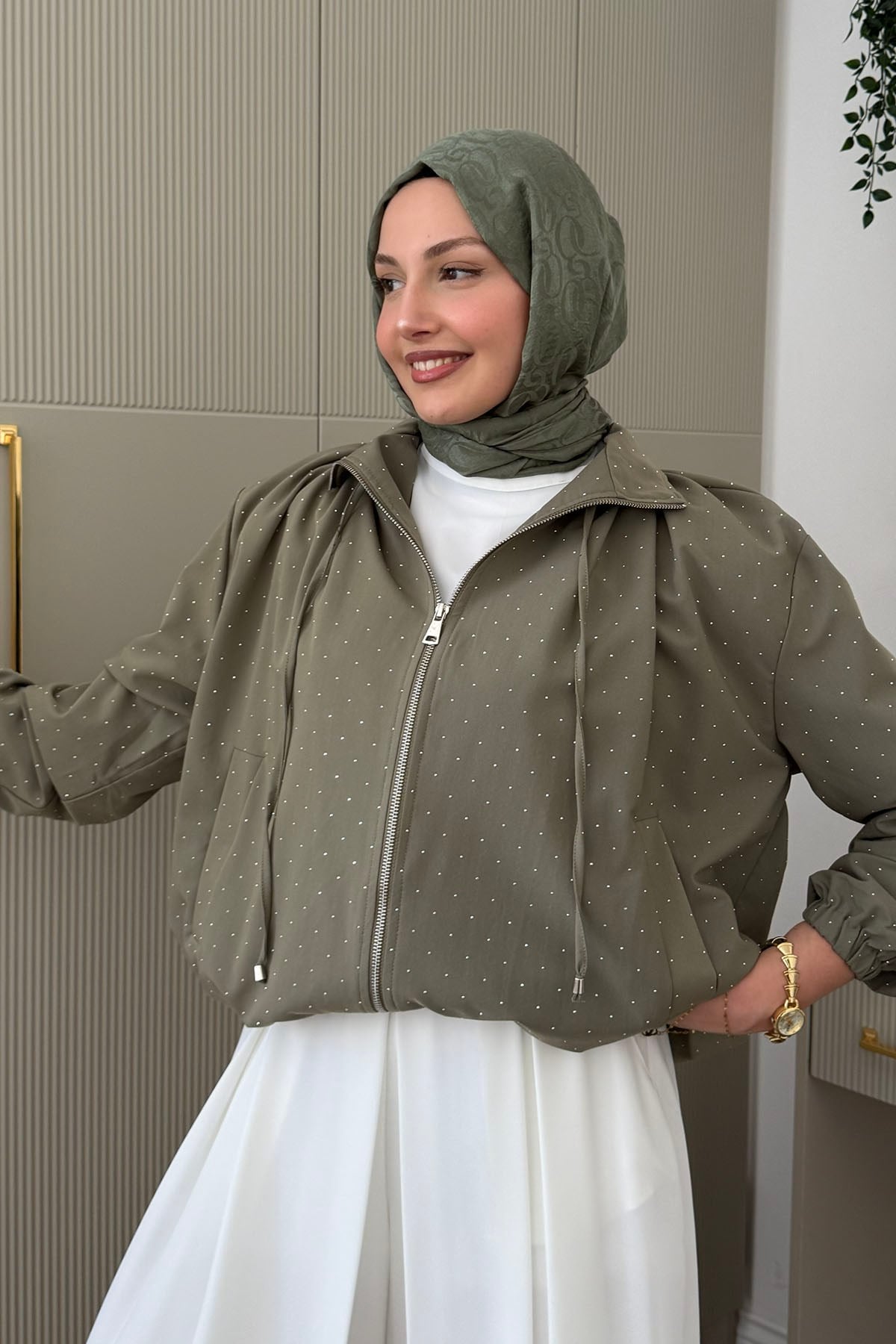Taş İşlemeli Oversize Ön Fermuarlı Bomber Ceket-HAKİ YEŞİL