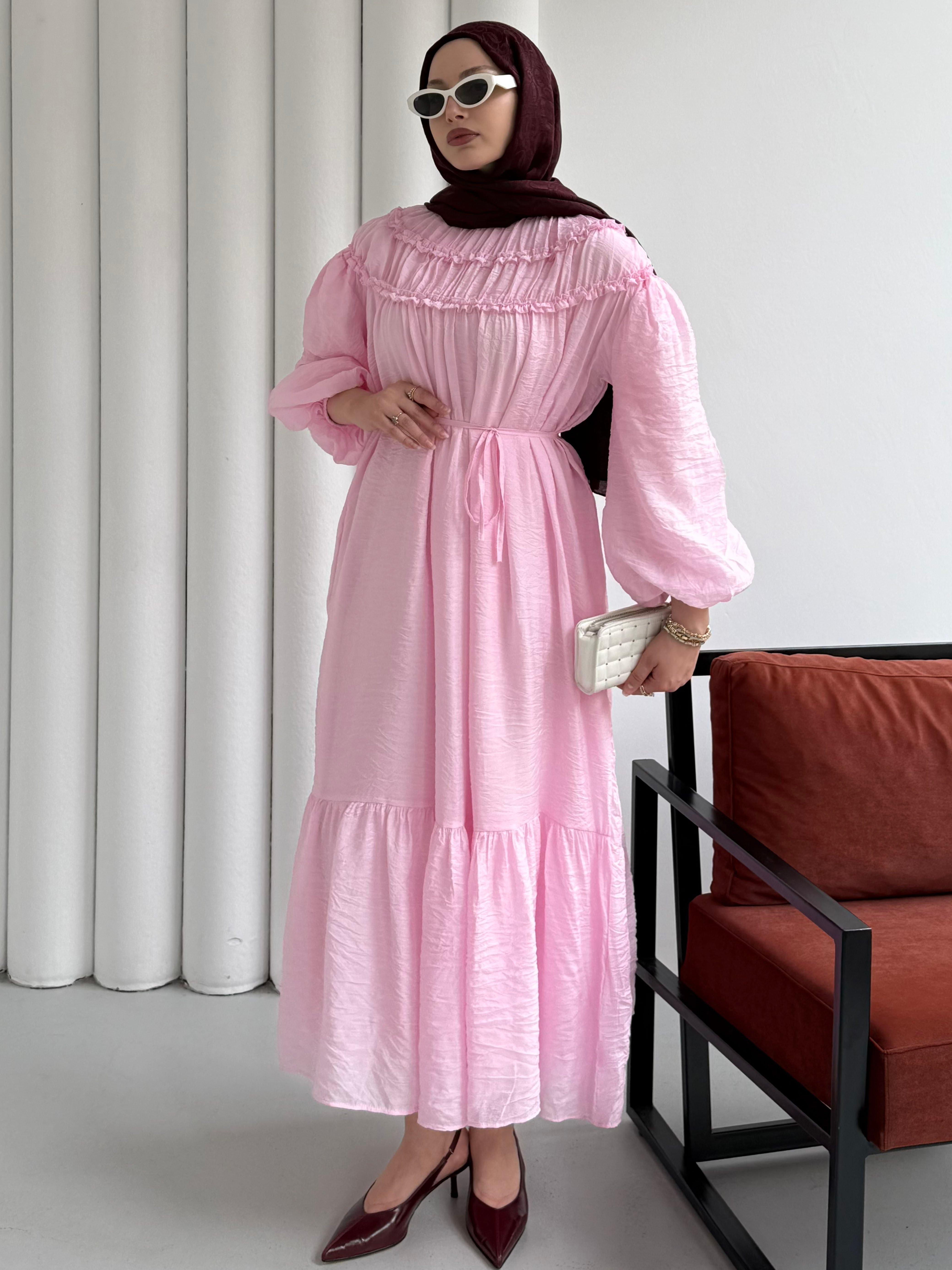 Tül Modal Doku Biye Kemerli Tesettür Elbise-PEMBE