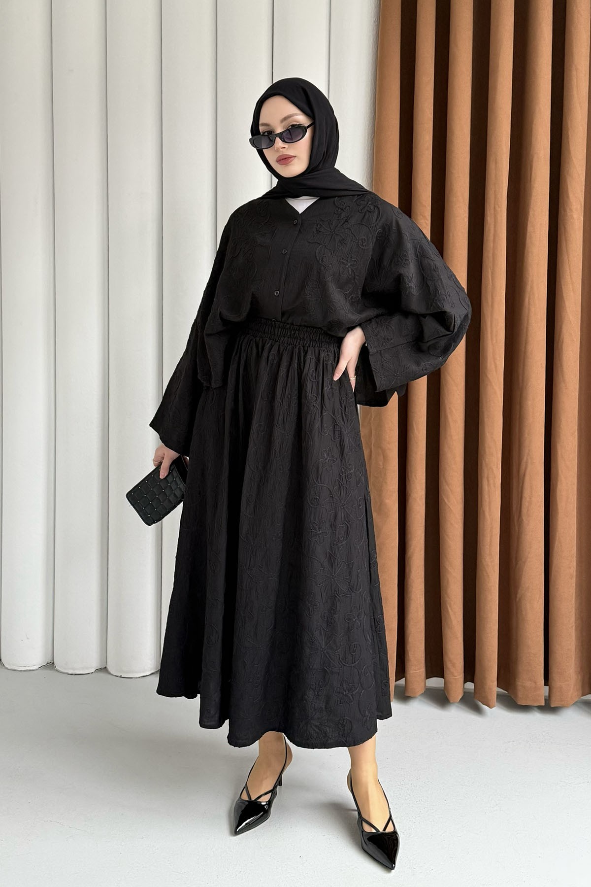 Yarasa Kol Kendinden Desenli Bel Lastikli Etekli Tesettür Takım-SİYAH