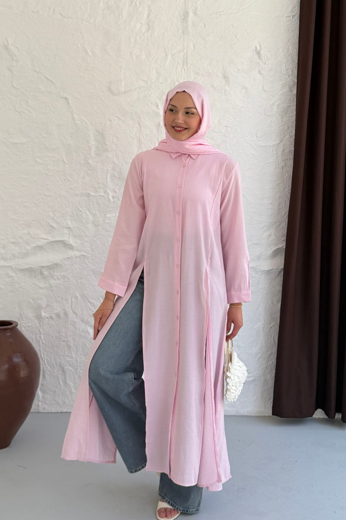 Yırtmaç Detaylı Boydan Düğmeli Tasarım Tunik-PEMBE