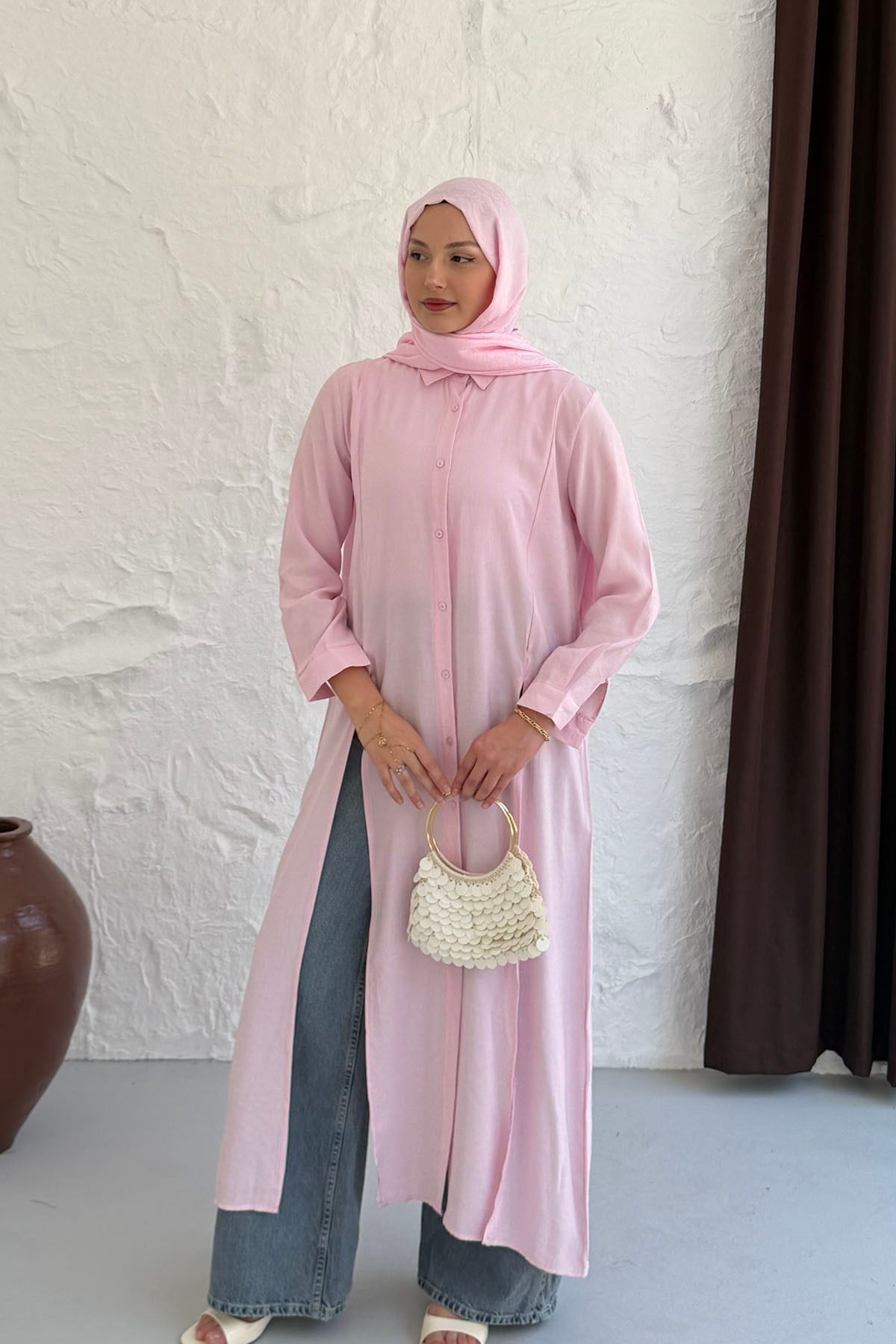 Yırtmaç Detaylı Boydan Düğmeli Tasarım Tunik-PEMBE