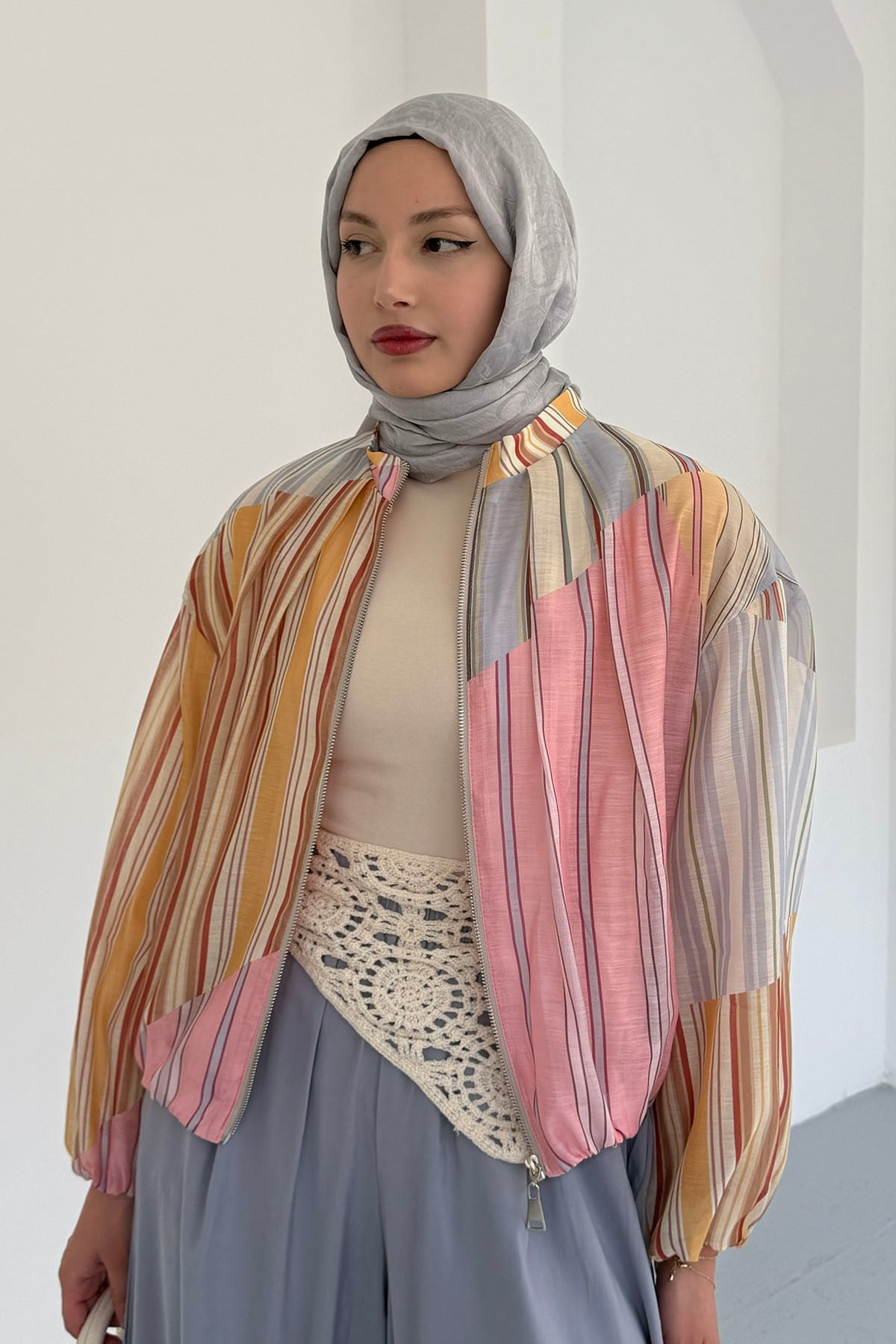 ZR Model Bomber Ceket-PEMBE