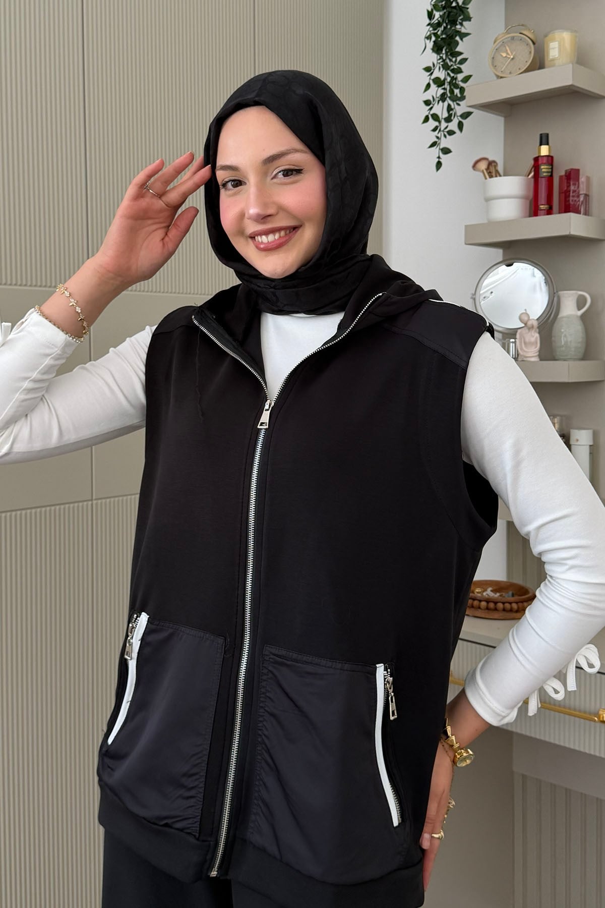 ZR Oysho Spor Şerit Detaylı Kapüşonlu Fermuarlı Tesettür Takım-SİYAH