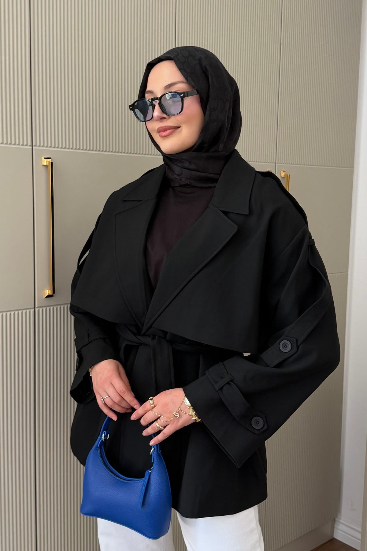 Apolet Detaylı Oversize Kısa Trençkot-SİYAH