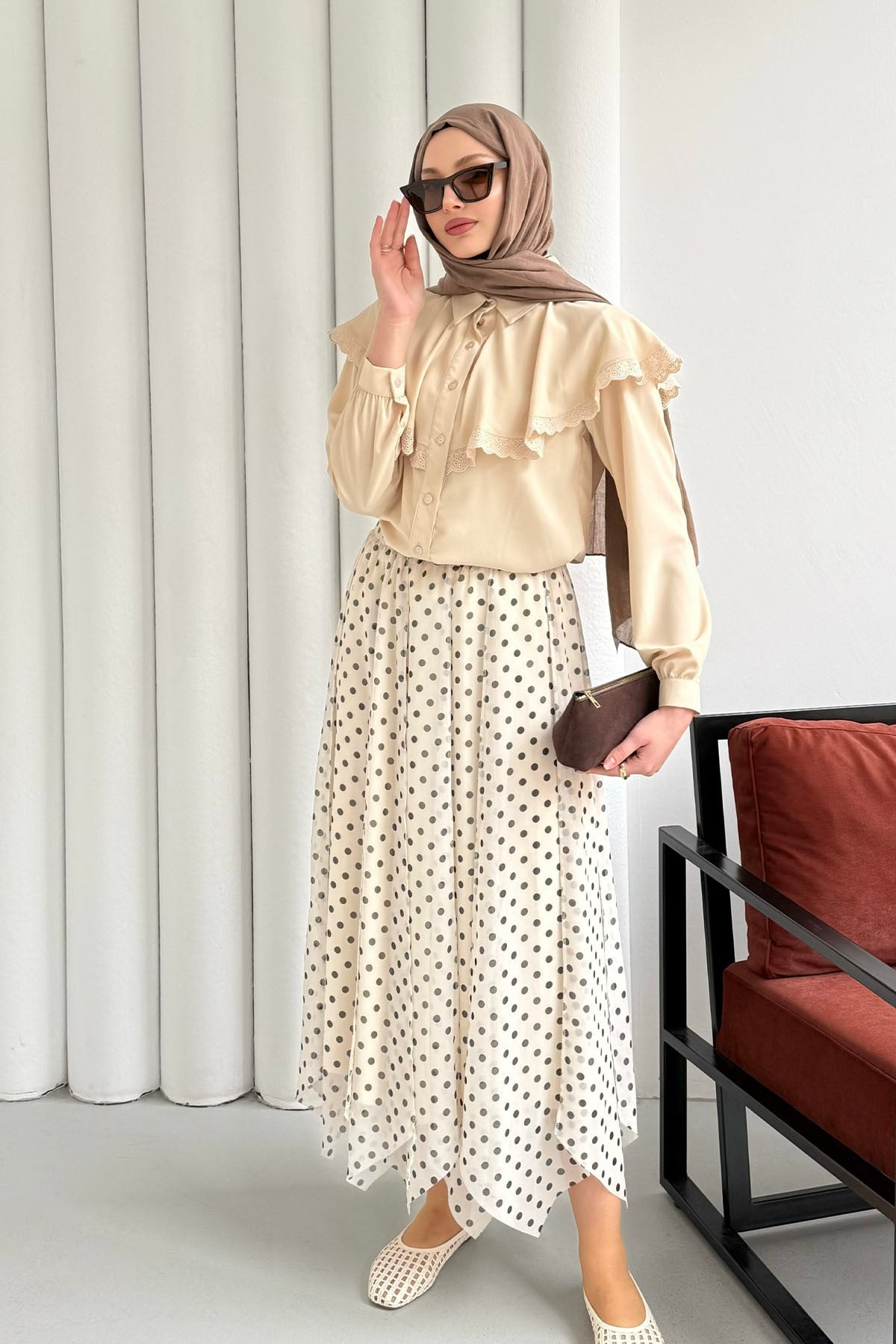 Asimetrik Kesim Puantiyeli Şifon Etek-EKRU